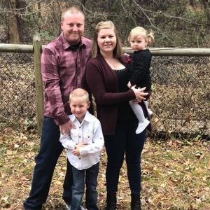 Meet your Posher, Casey